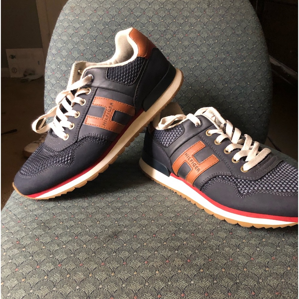 Tommy Hilfiger artisan shoe